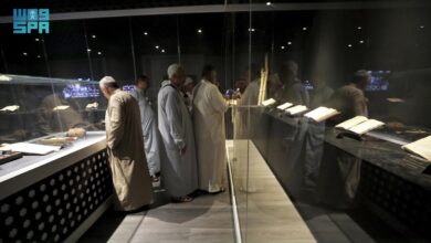 معرض نوادر مخطوطات المسجد النبوي يستعرض تحفًا فنية مميزة وآثار قديمة تحكي تراثًا تاريخيًا عظيمًا
