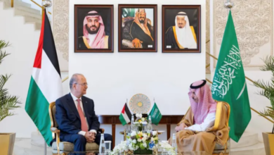 وزير الخارجية السعودي يستقبل رئيس وزراء فلسطين لبحث الأوضاع فى غزة